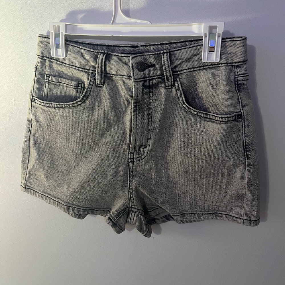 Women’s shorts